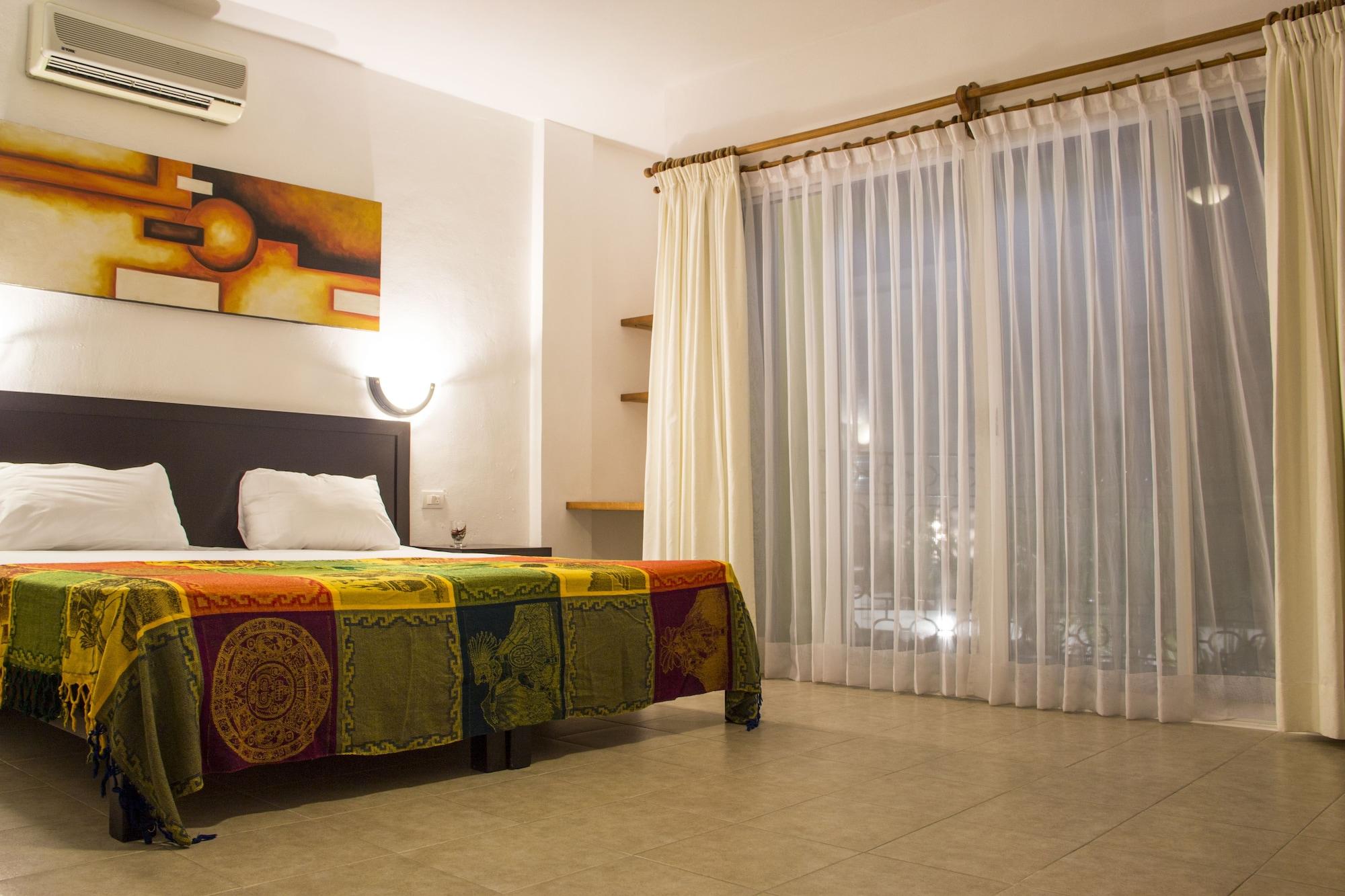 Hotel Sol Playa Playa del Carmen Buitenkant foto