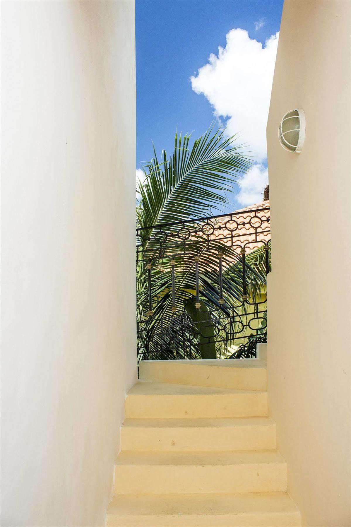 Hotel Sol Playa Playa del Carmen Buitenkant foto